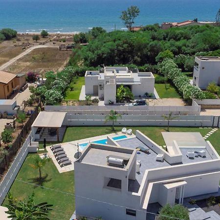 Вилла La Perla Bianca Порто-Пало Экстерьер фото